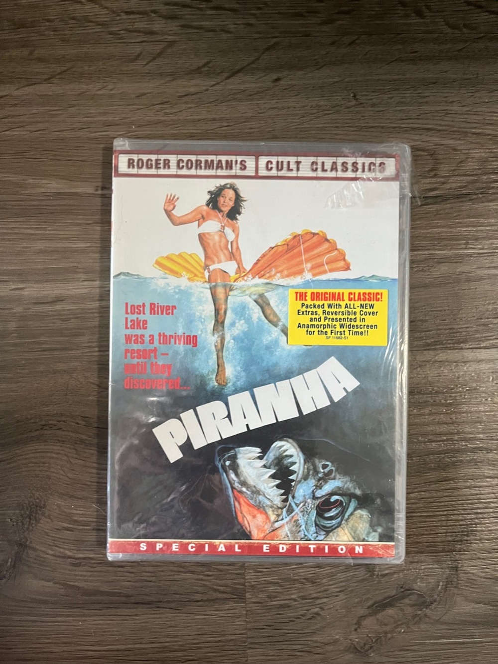 Piraña special edition DVD sealed new suspense horror classic rare spec. Feature
